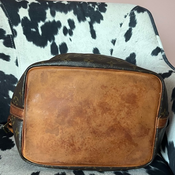 Louis Vuitton Monogram Noe Bucket Bag - Picture 6 of 16